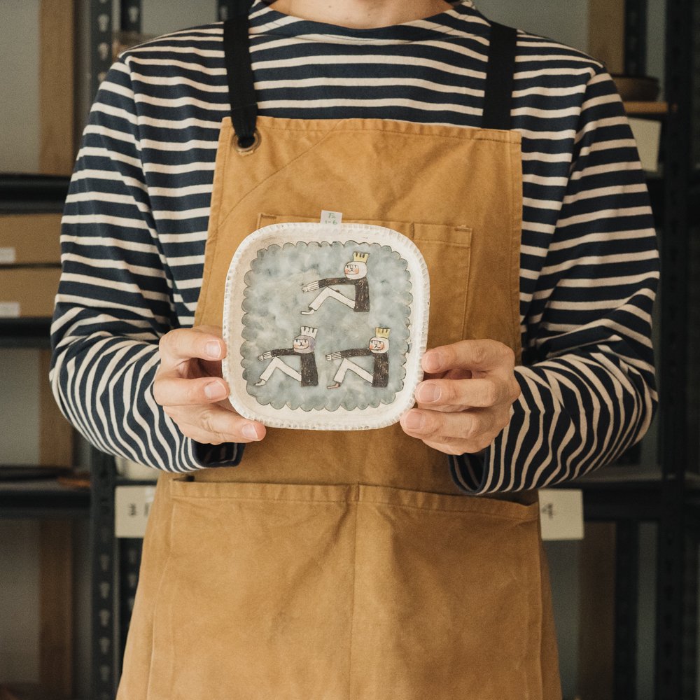 （2021年11月 web展）高山愛  ふちどり皿 φ15cm た1-6
