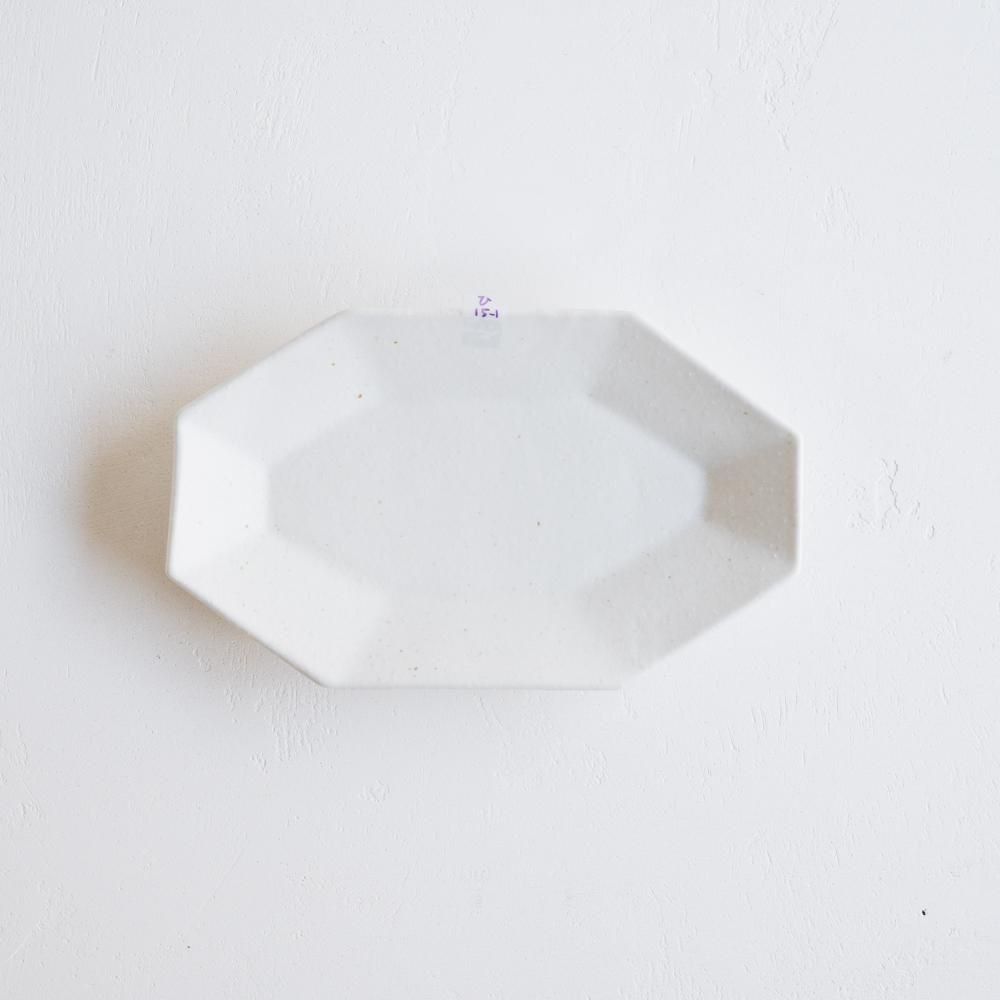 広瀬佳子 作家さんの器と暮らしにまつわる道具のお店｜イロドリ｜オンラインストア