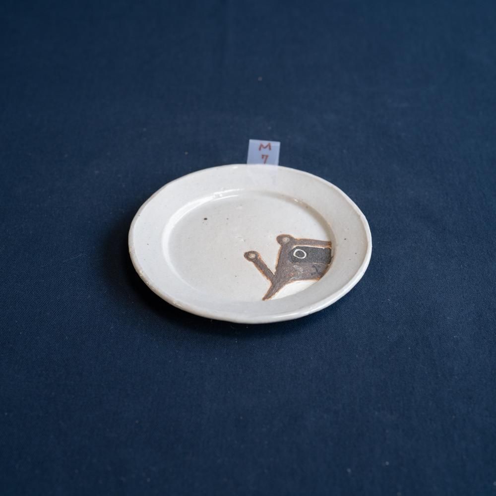 (2022年2月web展)   宮崎孝彦  丸豆皿　タヌキ　  M7