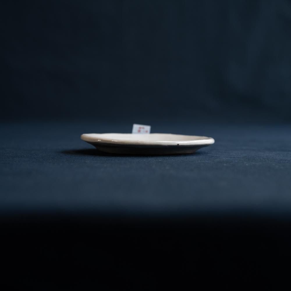 (2022年2月web展)   宮崎孝彦  丸豆皿　ネコ　  M8-2