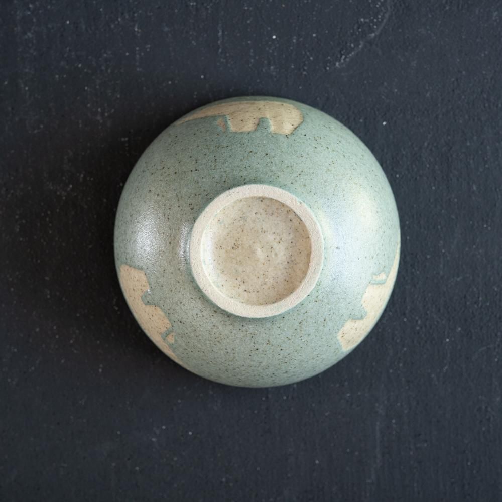 (2022年4月web展)   苔色工房　ボウル小凸　シロクマ　（こ19）