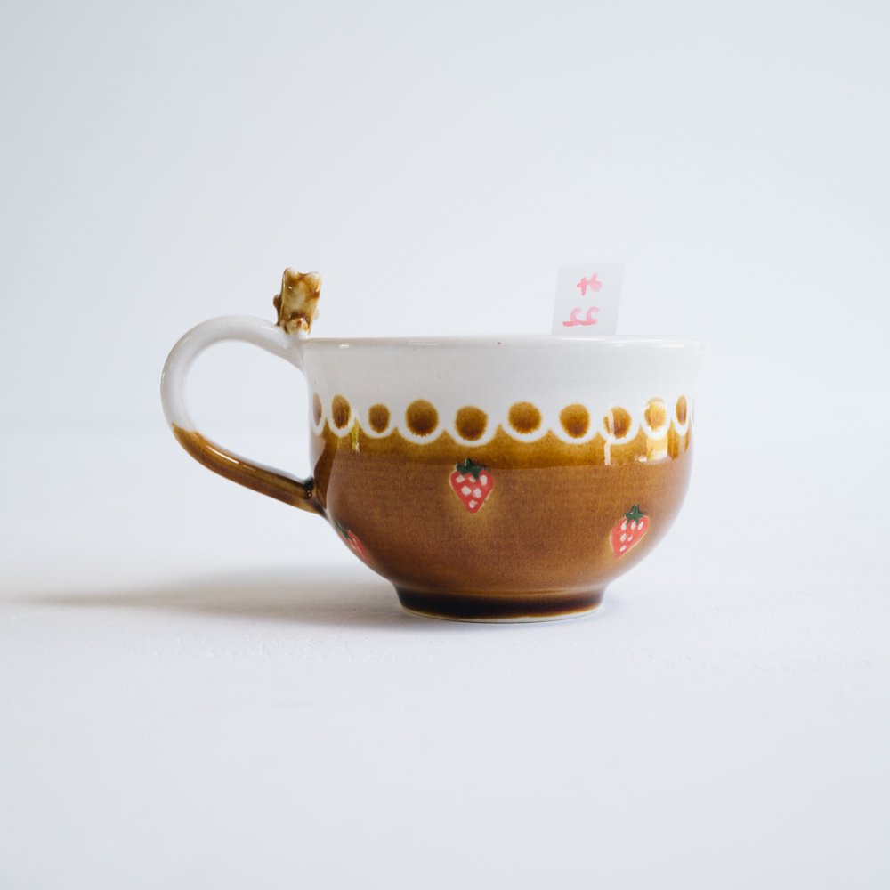 (2022年4月 web展)   三浦愛子   クマカップ（苺）　   み22