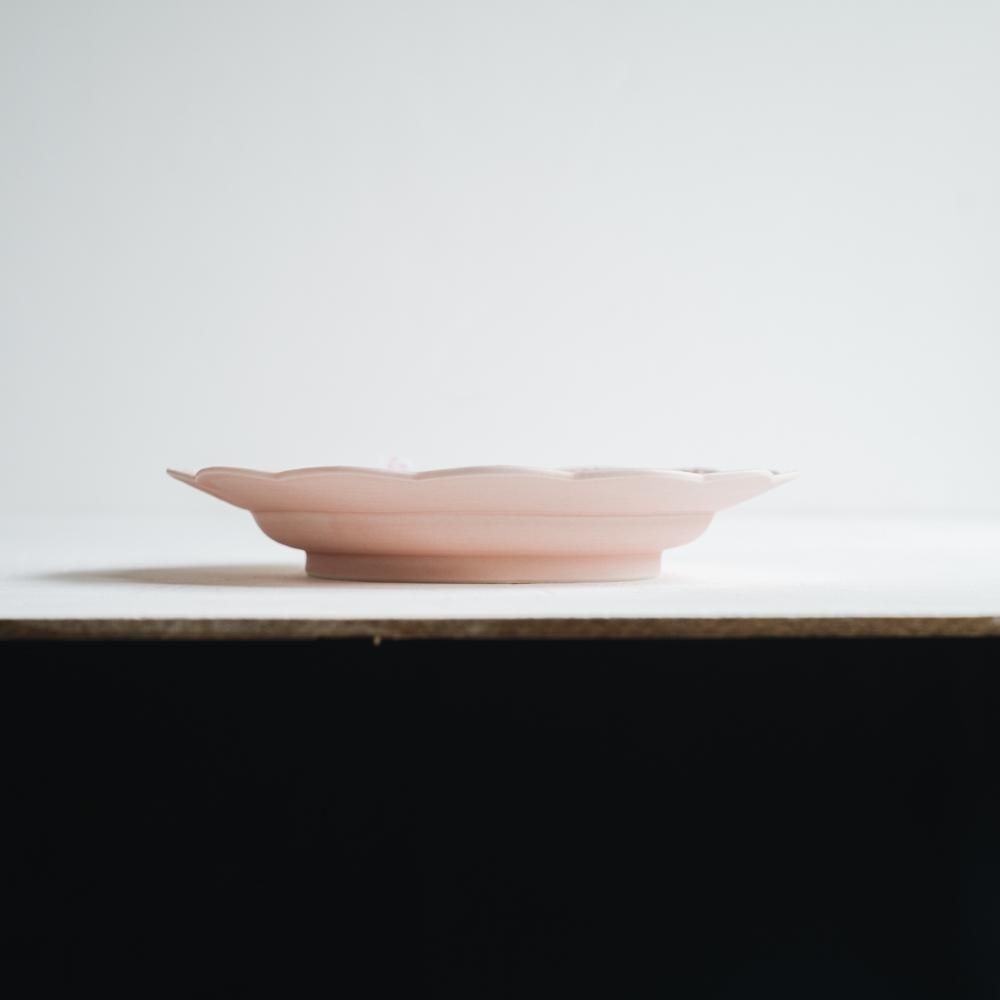佐々木忍 メリーゴーランド 皿 ピンク 希少 陶器皿 新品未使用 佐々木忍 メリーゴーランド皿 ピンク - SLOW MARKET （スロー