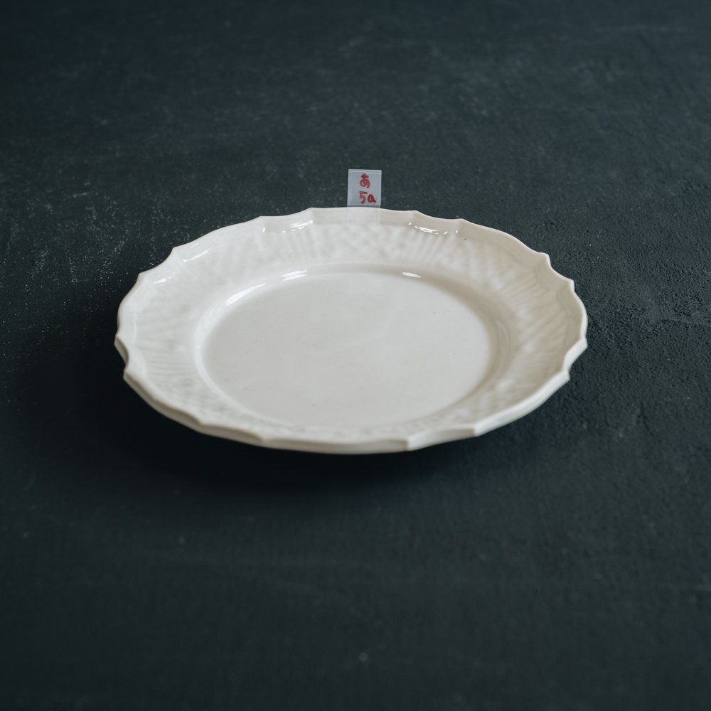 (2022年6月)   阿部慎太朗 ニット紋レリーフ皿6寸（白つや）あ5a
