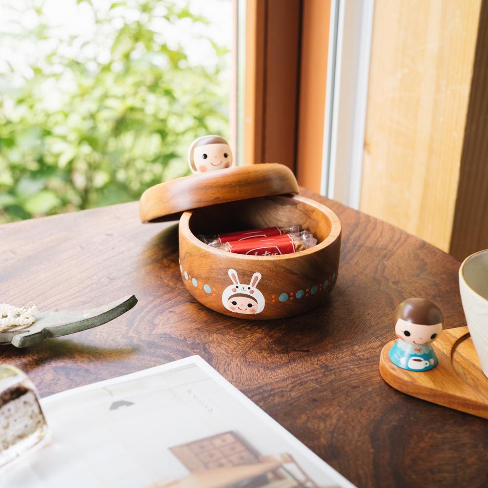 木絵雑貨　菓子器(うさぎ) 作家さんの器と暮らしにまつわる道具のお店｜イロドリ