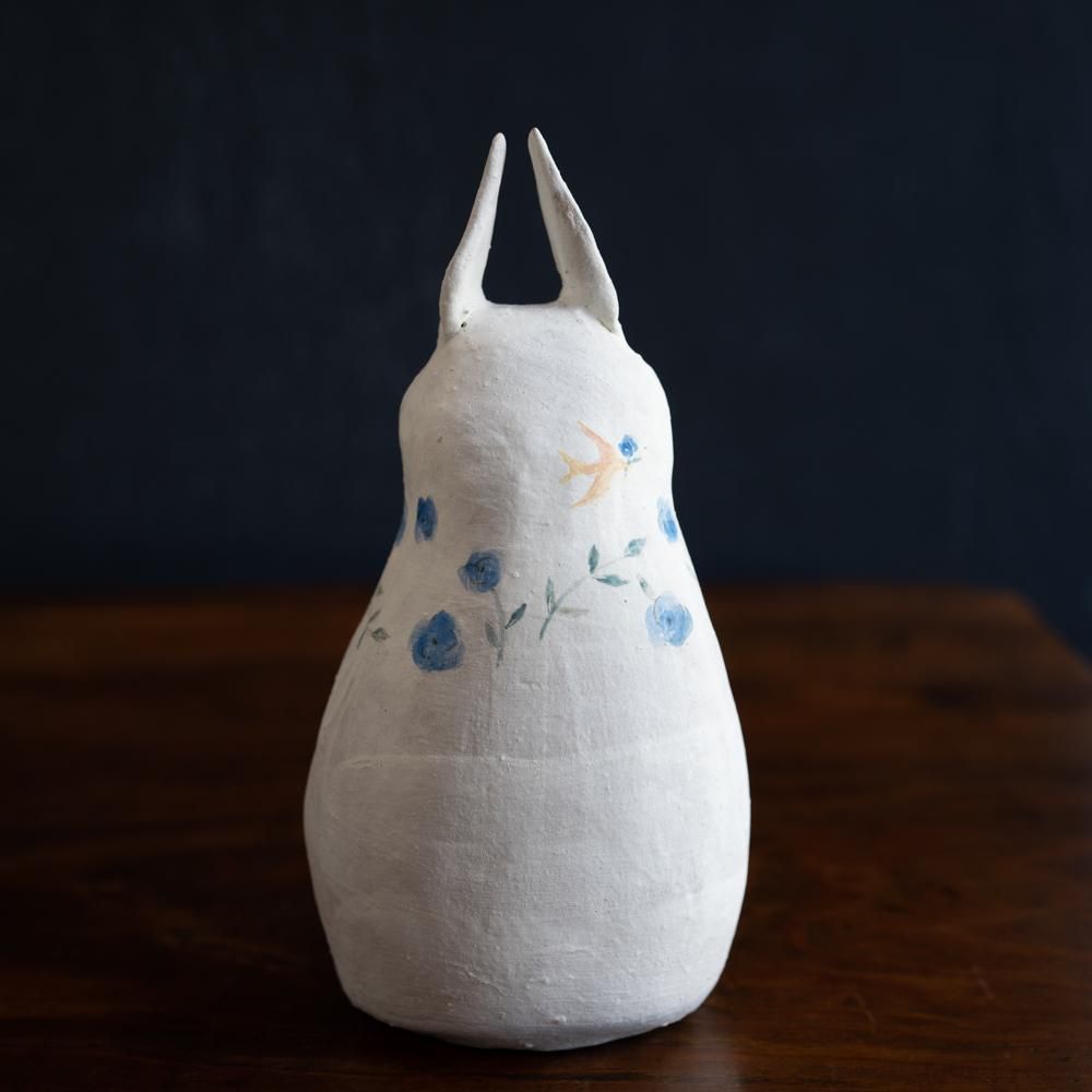 (2022年12月)  acnepotterystudio  招きうさぎ　　A11a