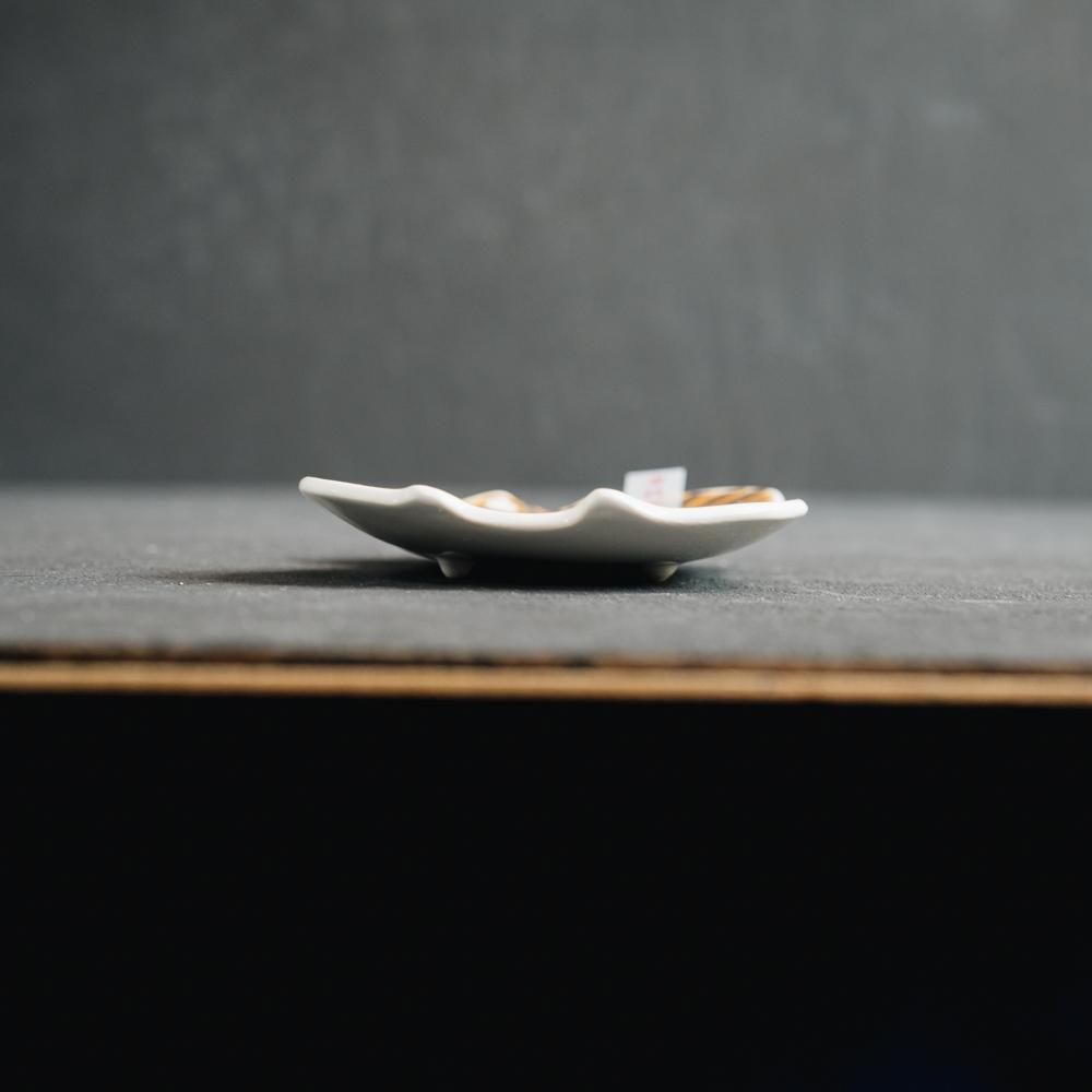 (2023年1月web展)   三浦愛子   リス小皿（サクランボ）　み33