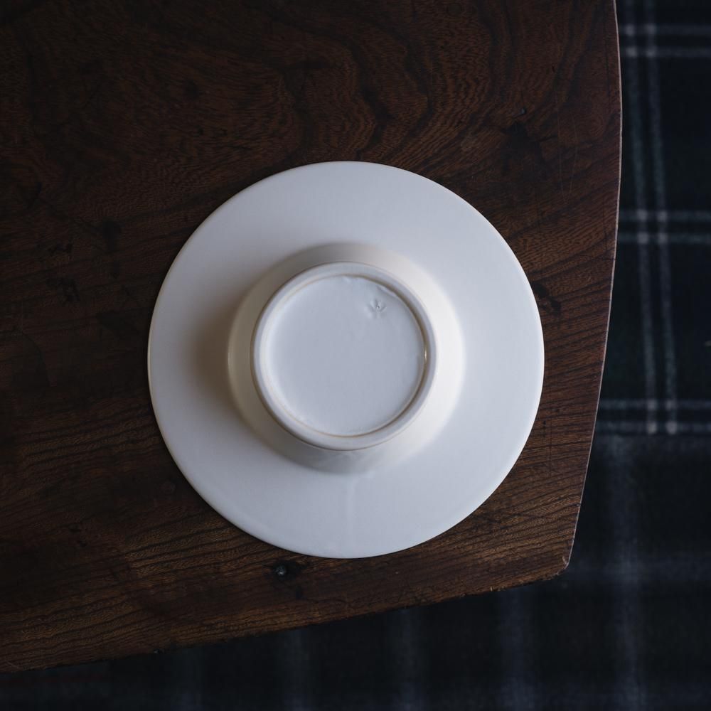 橋村野美知さん ハットボウル リム鉢 作家さんの器と暮らしにまつわる道具のお店｜イロドリ