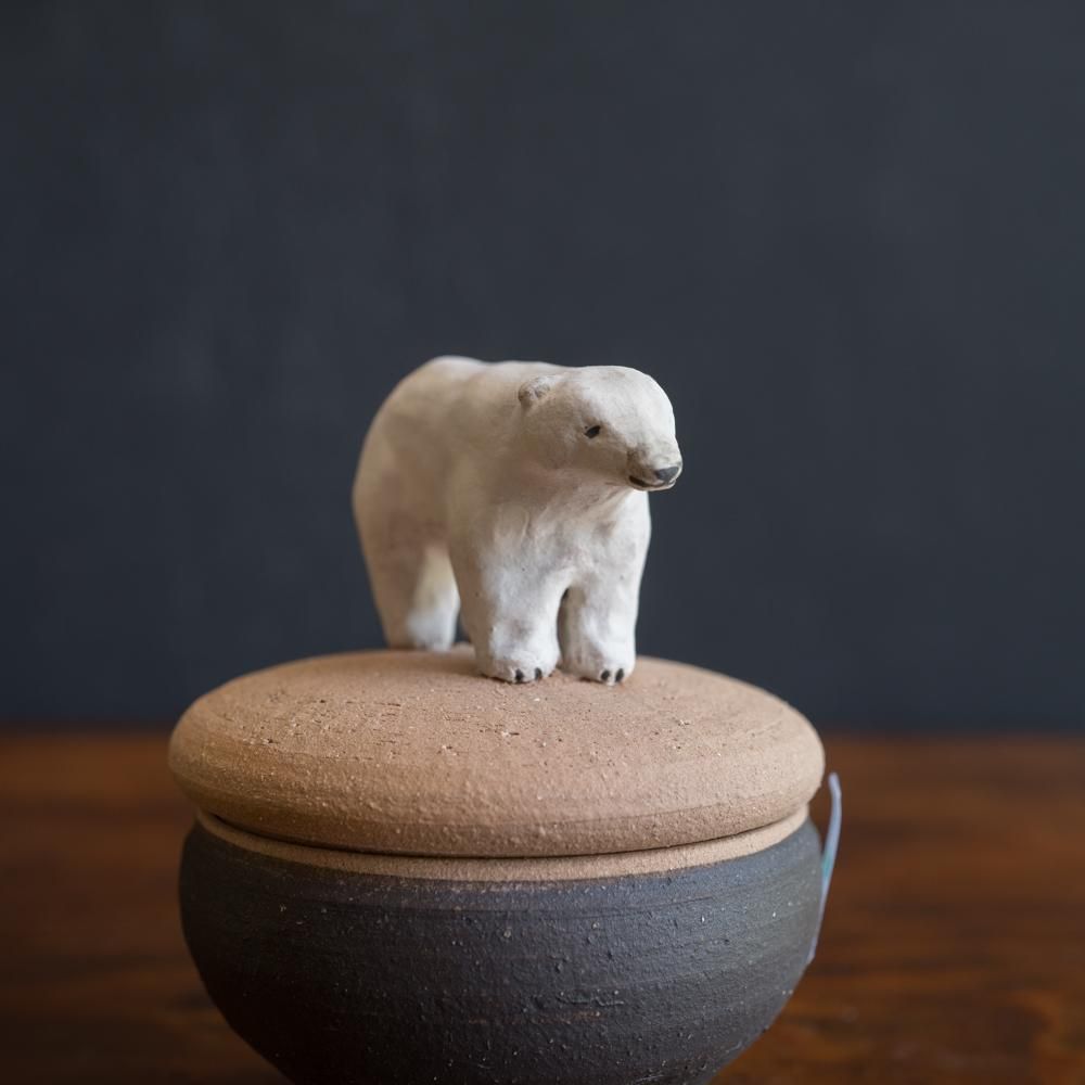(2023年7月)  acnepotterystudio 動物の塩壺（シロクマ）  　A20B