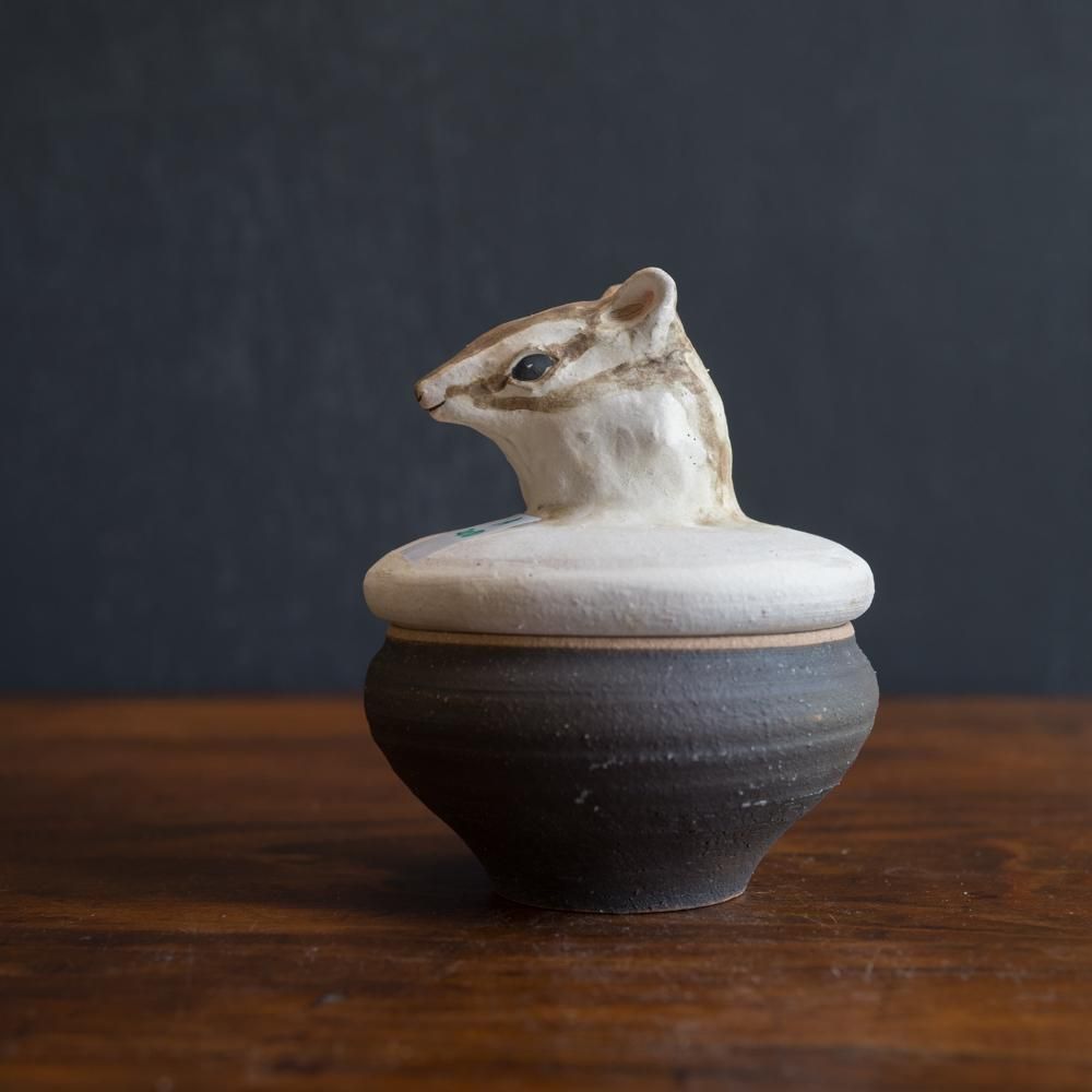(2023年7月)  acnepotterystudio 動物の塩壺（リス）  　A20D