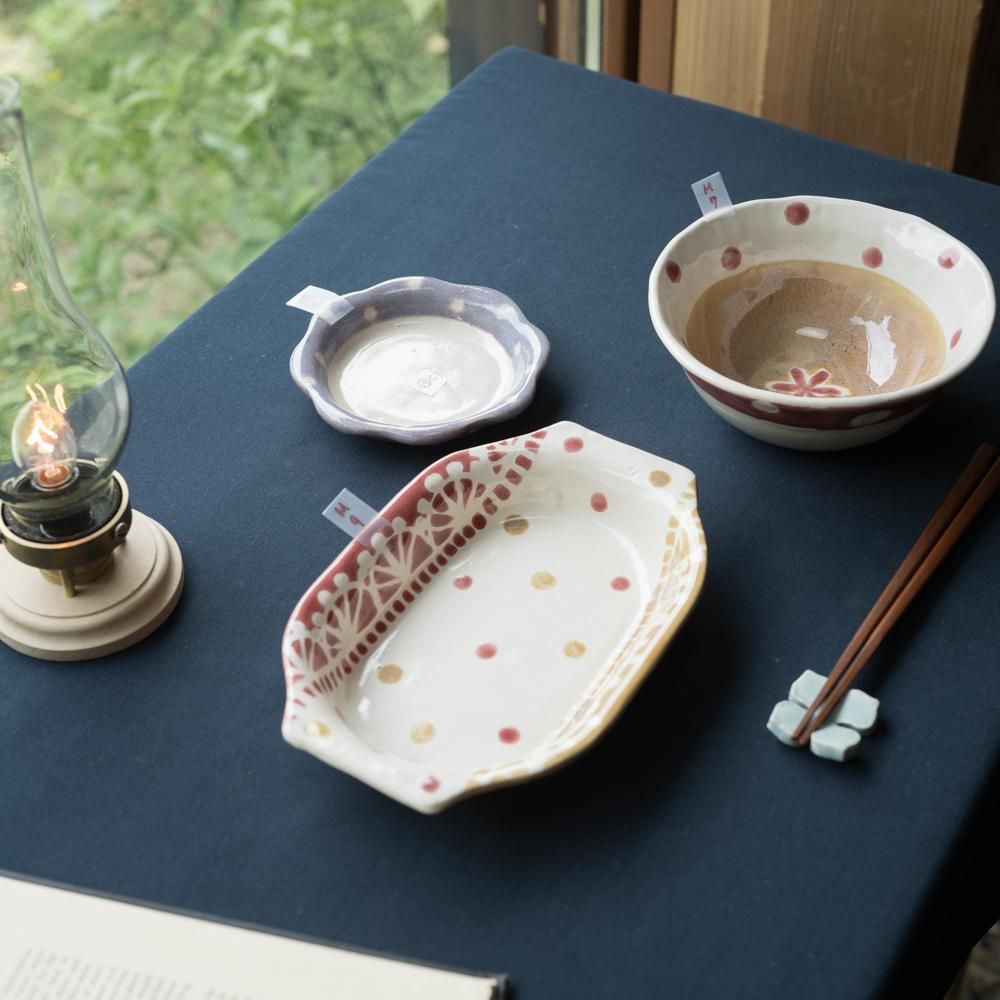 （2023年8月イロドリ陶器市）  三浦愛子   花豆皿　M17C