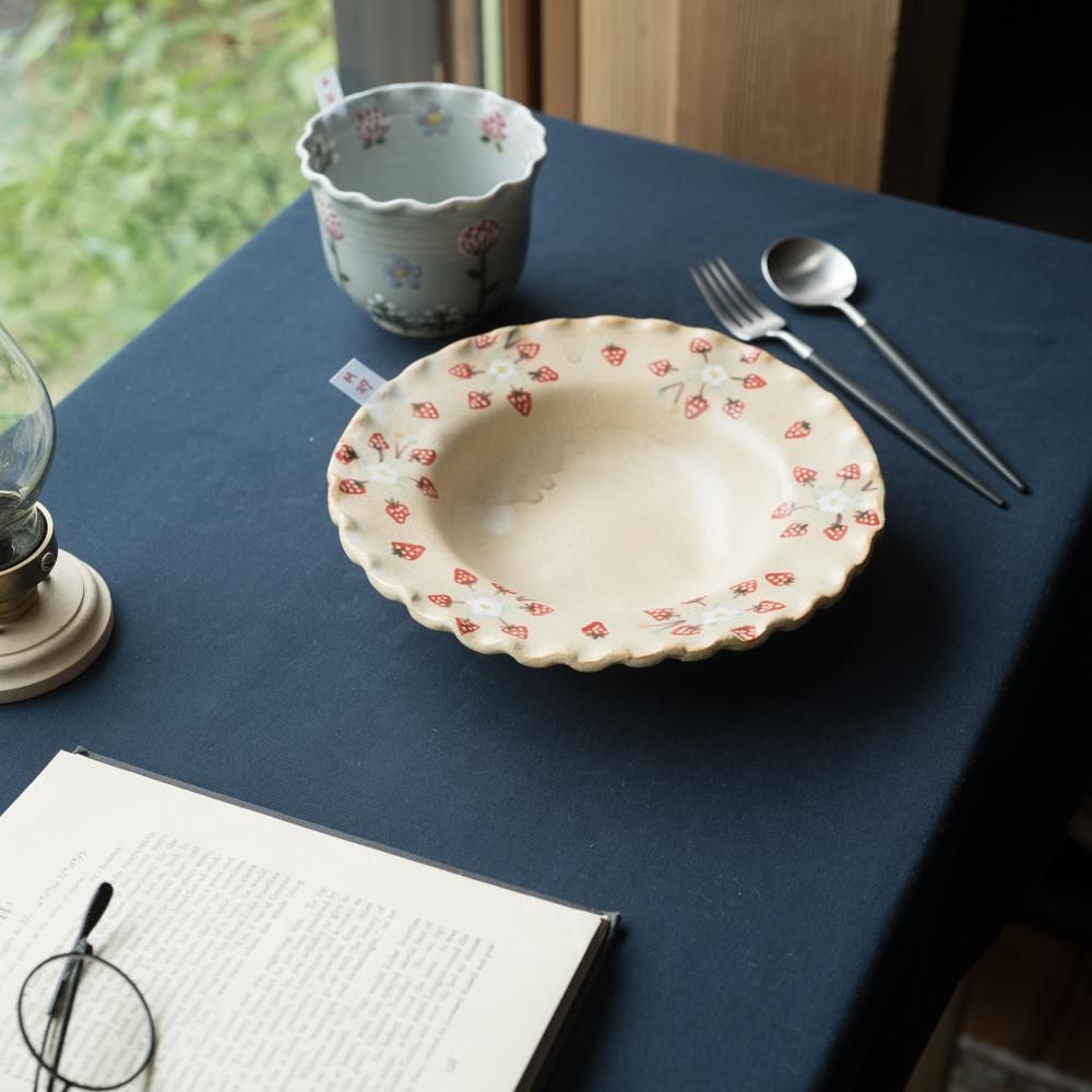 作家さんの器と暮らしにまつわる道具のお店｜イロドリ