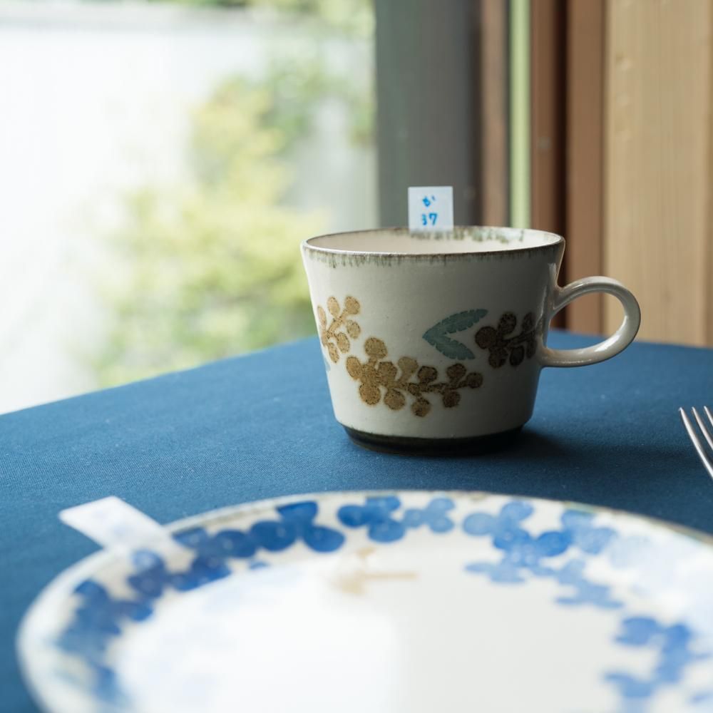 （2023年9月イロドリ陶器市） かとうようこ コーヒーカップ （ミモザ） か37