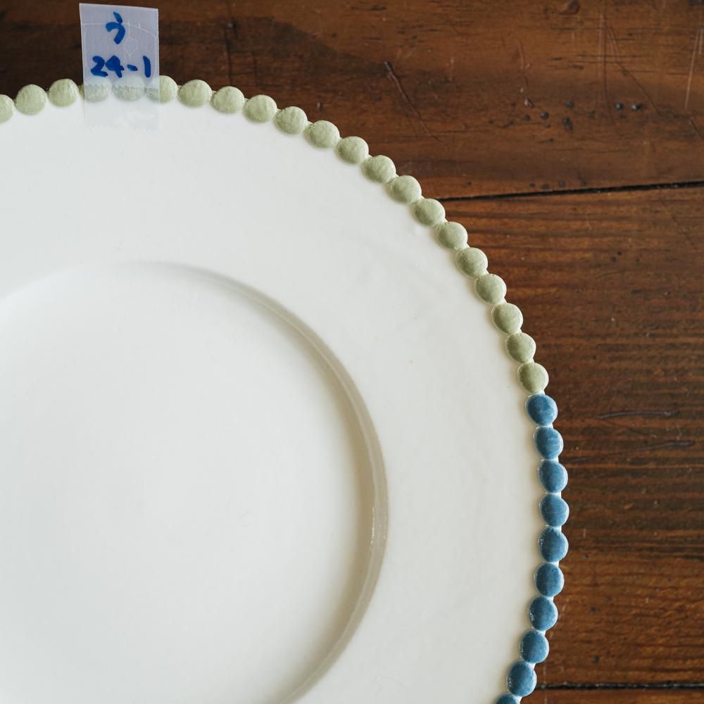 魚谷あきこさん器 魚谷あきこ - 作家さんの器と暮らしにまつわる道具のお店