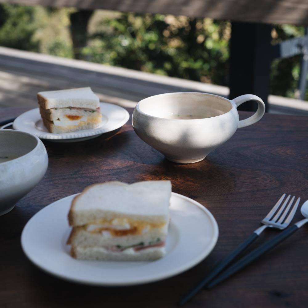 佐々木忍さん　器　お皿とスープカップのセット　作家物 佐々木忍さんの器を並べました。 森のおさんぽプレートや新入り