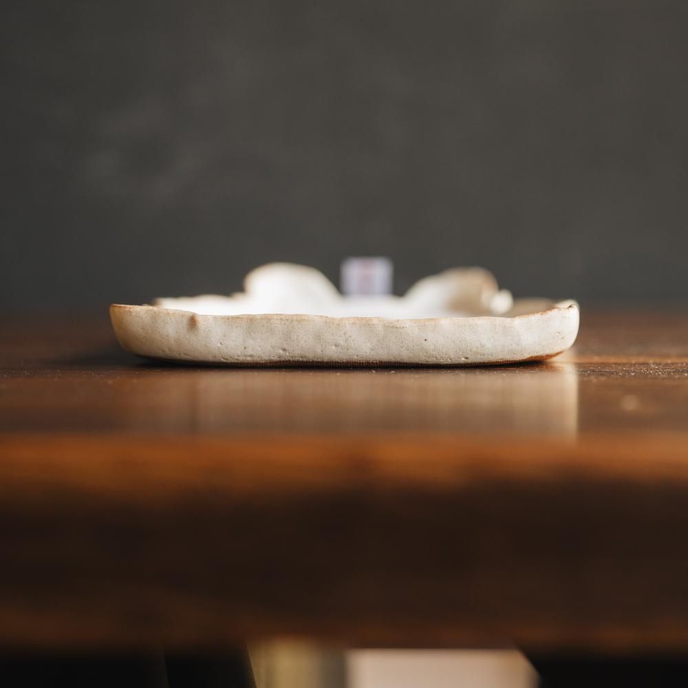 作家さんの器と暮らしにまつわる道具のお店｜イロドリ