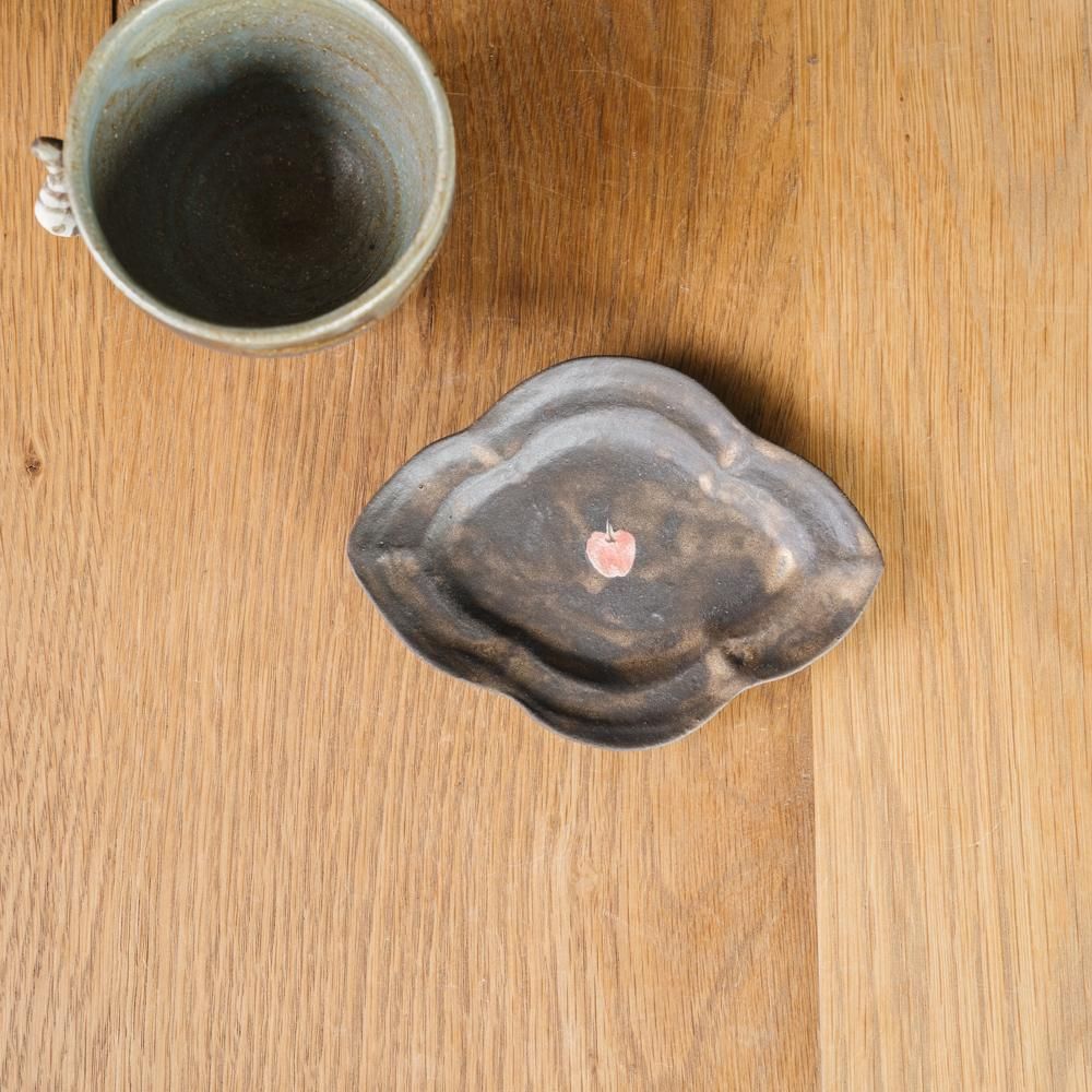 (2023年12月)  acnepotterystudio ミニカップと小皿のセット 　A15a