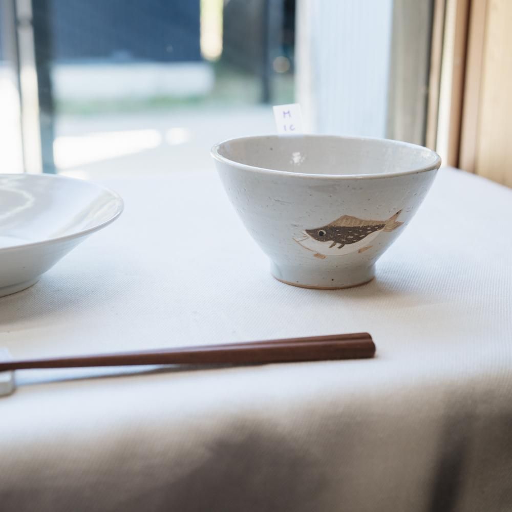 (2024年1月web展)　 宮崎孝彦  お茶碗（魚）　 M1c