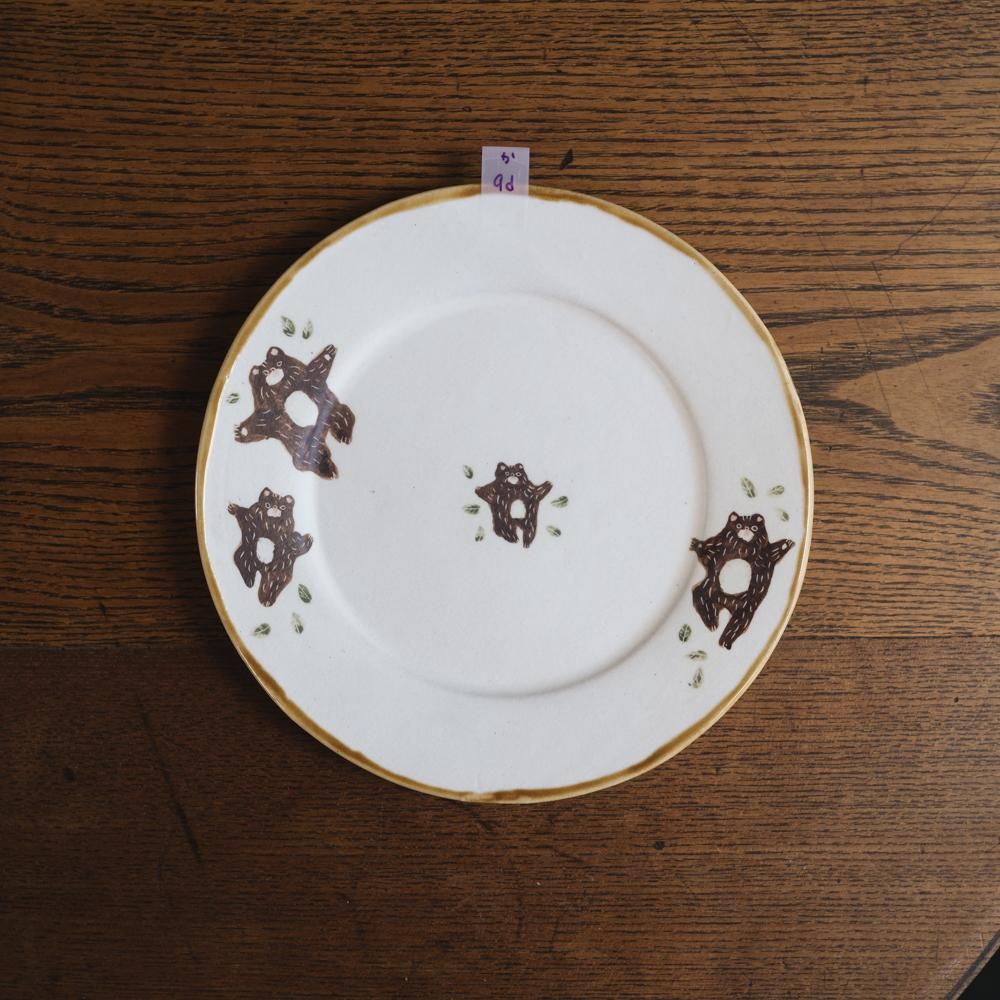 加藤美紀子 - 作家さんの器と暮らしにまつわる道具のお店｜イロドリ