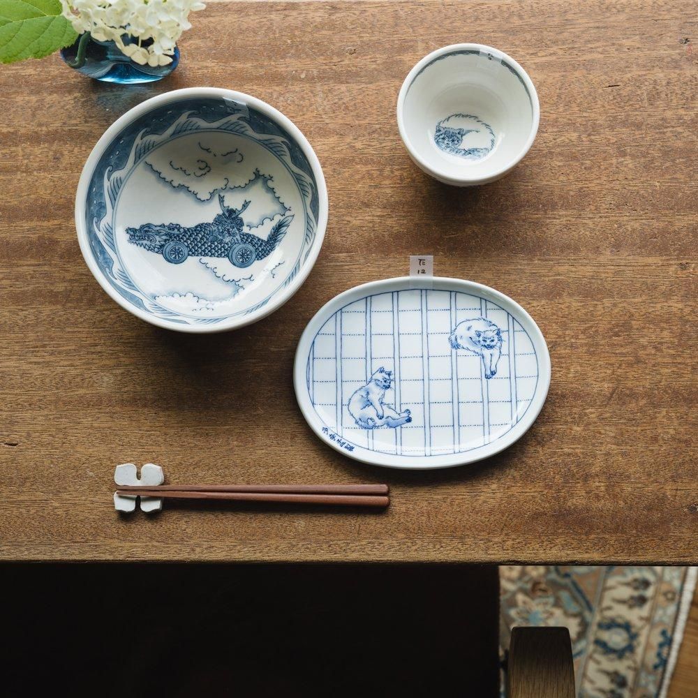 （2024年6月）*tarrie woo*　はらり、猫約物のだえん中皿　（た12）