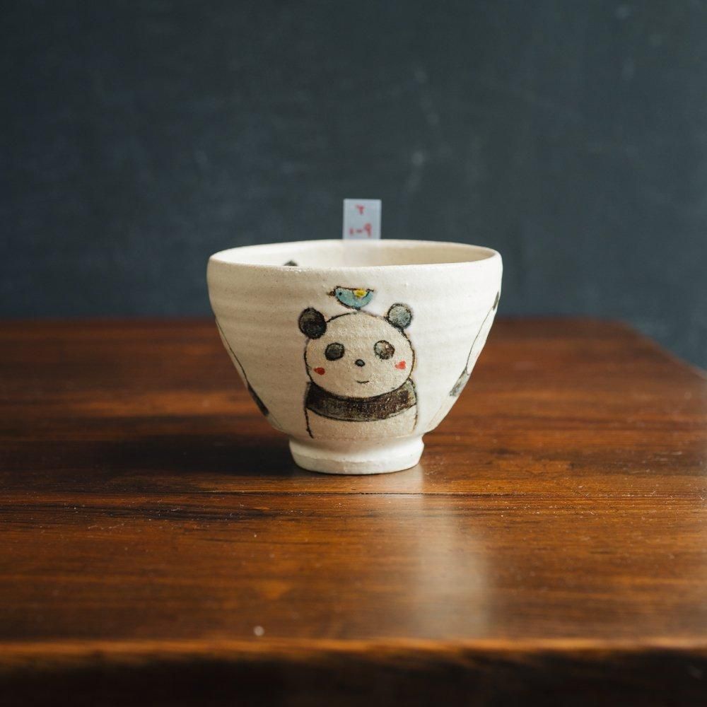 茶道具　田能村竹田作　染付　梅の絵　茶碗　仕覆・時代箱付　M　R6717 作家さんの器と暮らしにまつわる道具のお店｜イロドリ