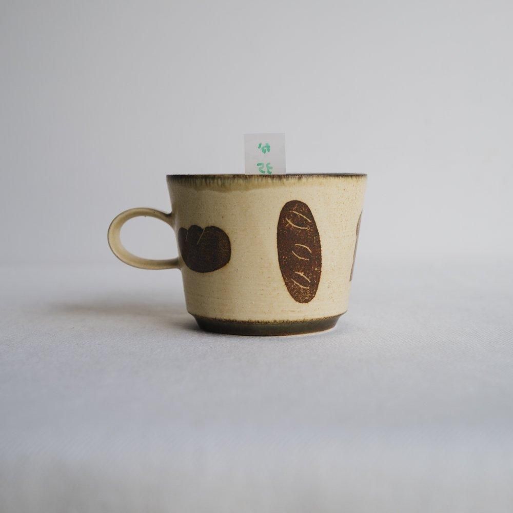 （2024年8月イロドリ陶器市） かとうようこ コーヒーカップ（ぱん） か35