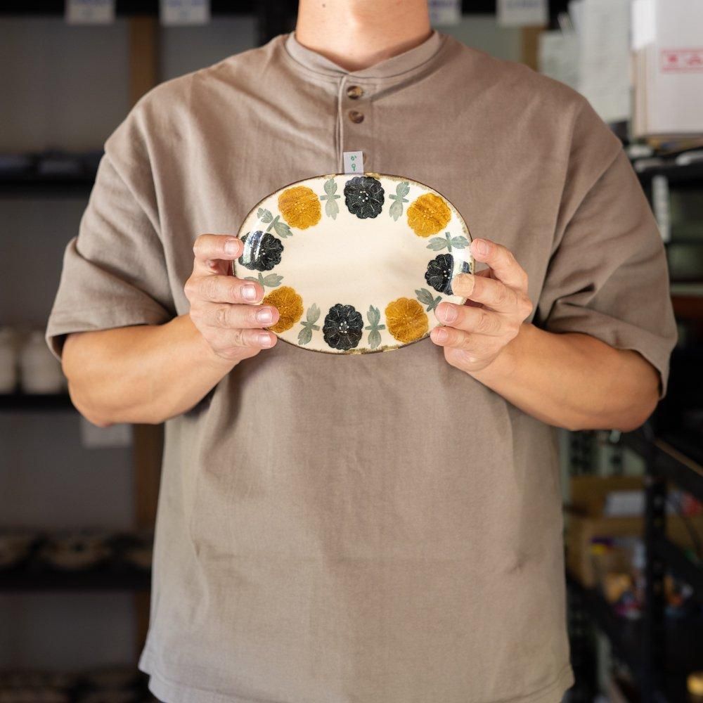 （2024年9月） かとうようこ オーバル皿（マム） か9