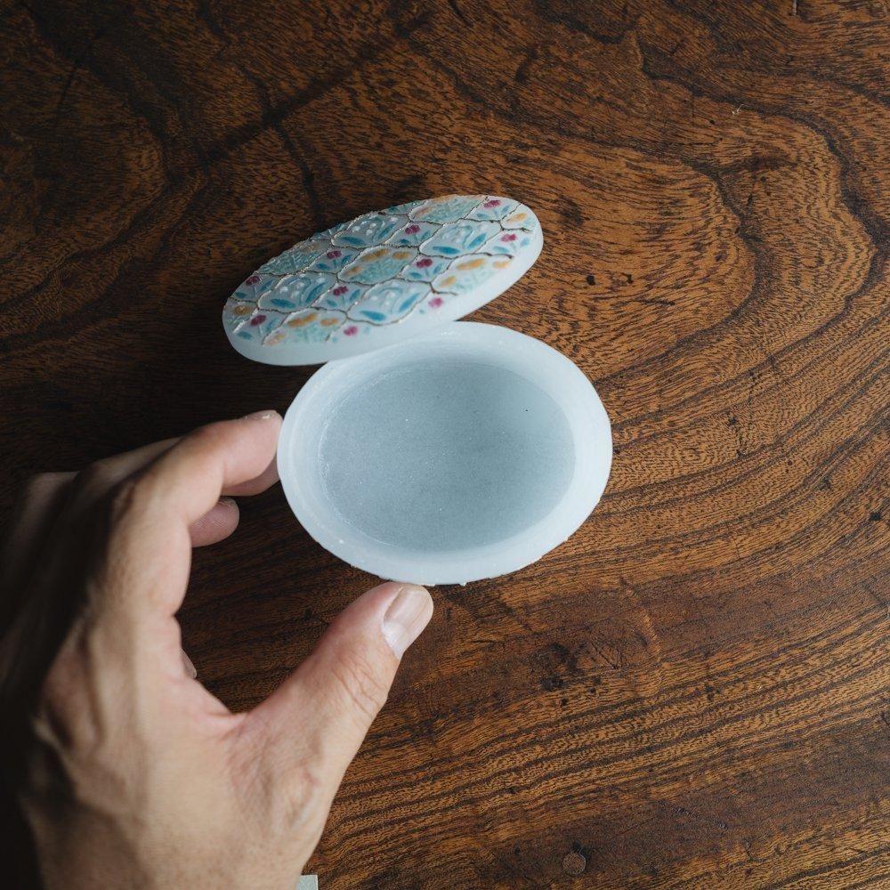 （2024年9月）【1点もの】rokka glass　オーバル型蓋物　た1