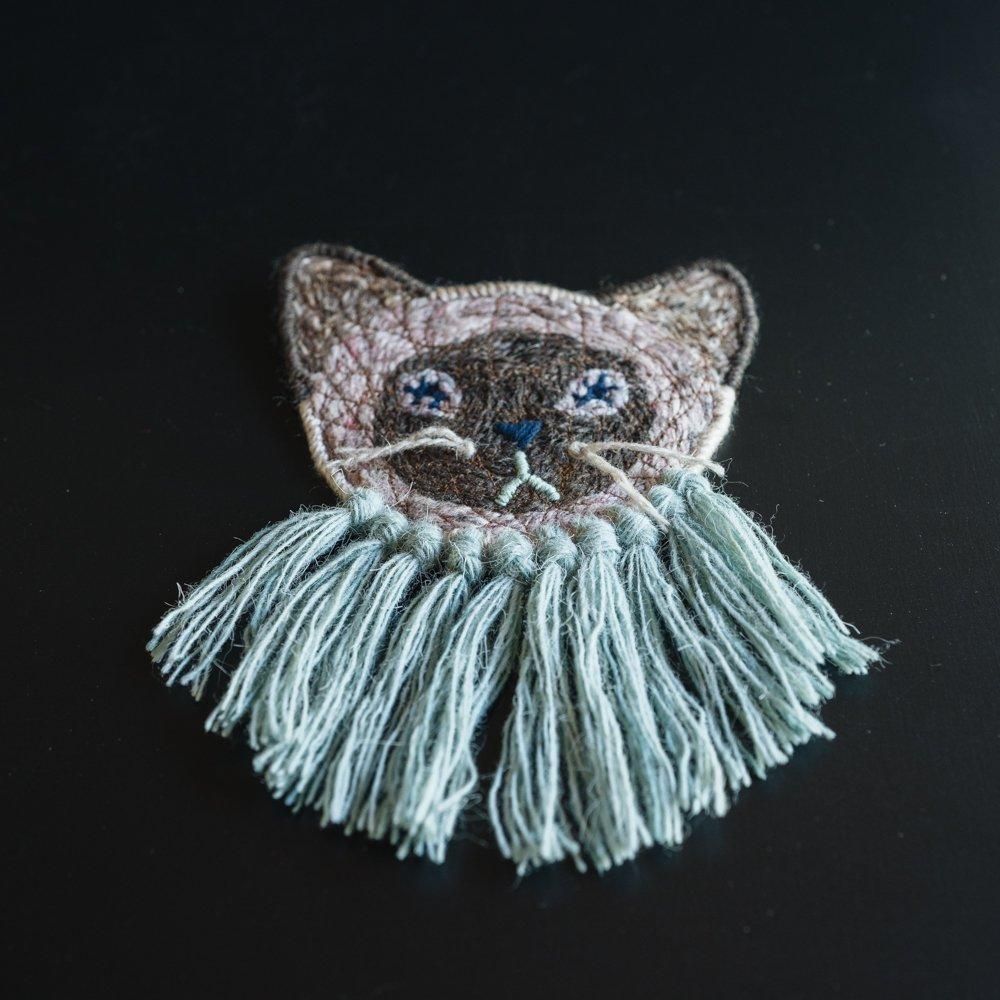 （2024年10月web展 ）   Kari Ishikawa　 yarn animals　 ネコ（シャム）　229