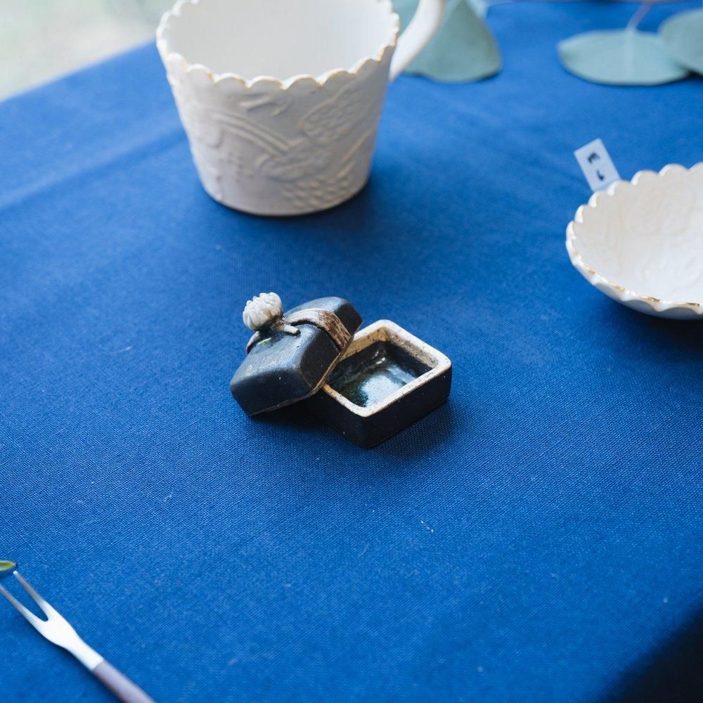 （2024年11月web展）【1点もの】前田葉子　しろつめ草豆箱　m15c