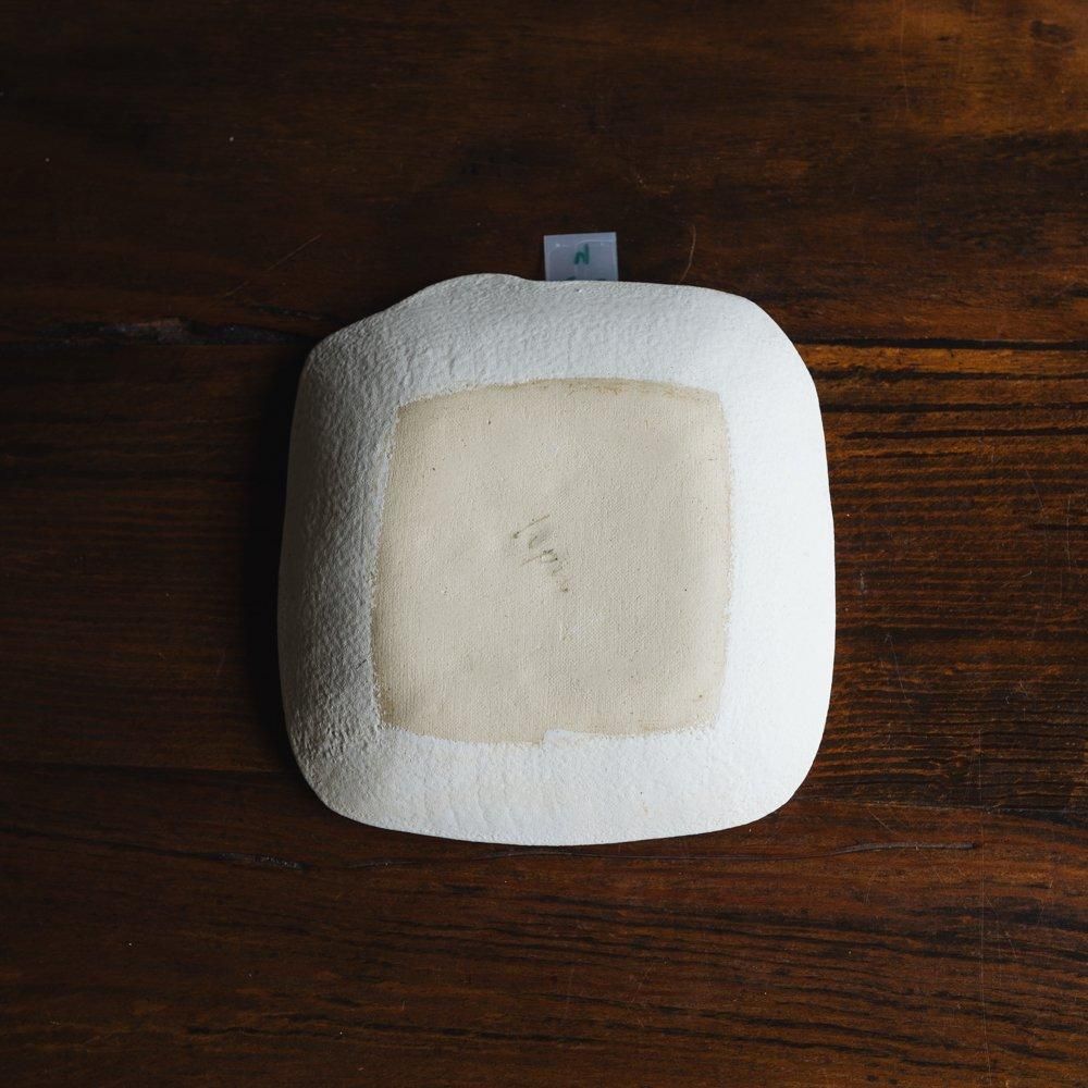 (2024年12月)    hapun pottery　耳付き角小皿　h2-3