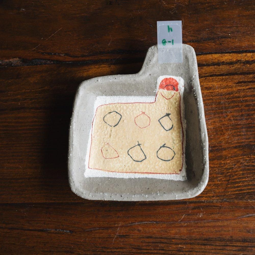 (2024年12月)    hapun pottery　豆皿　h8-1