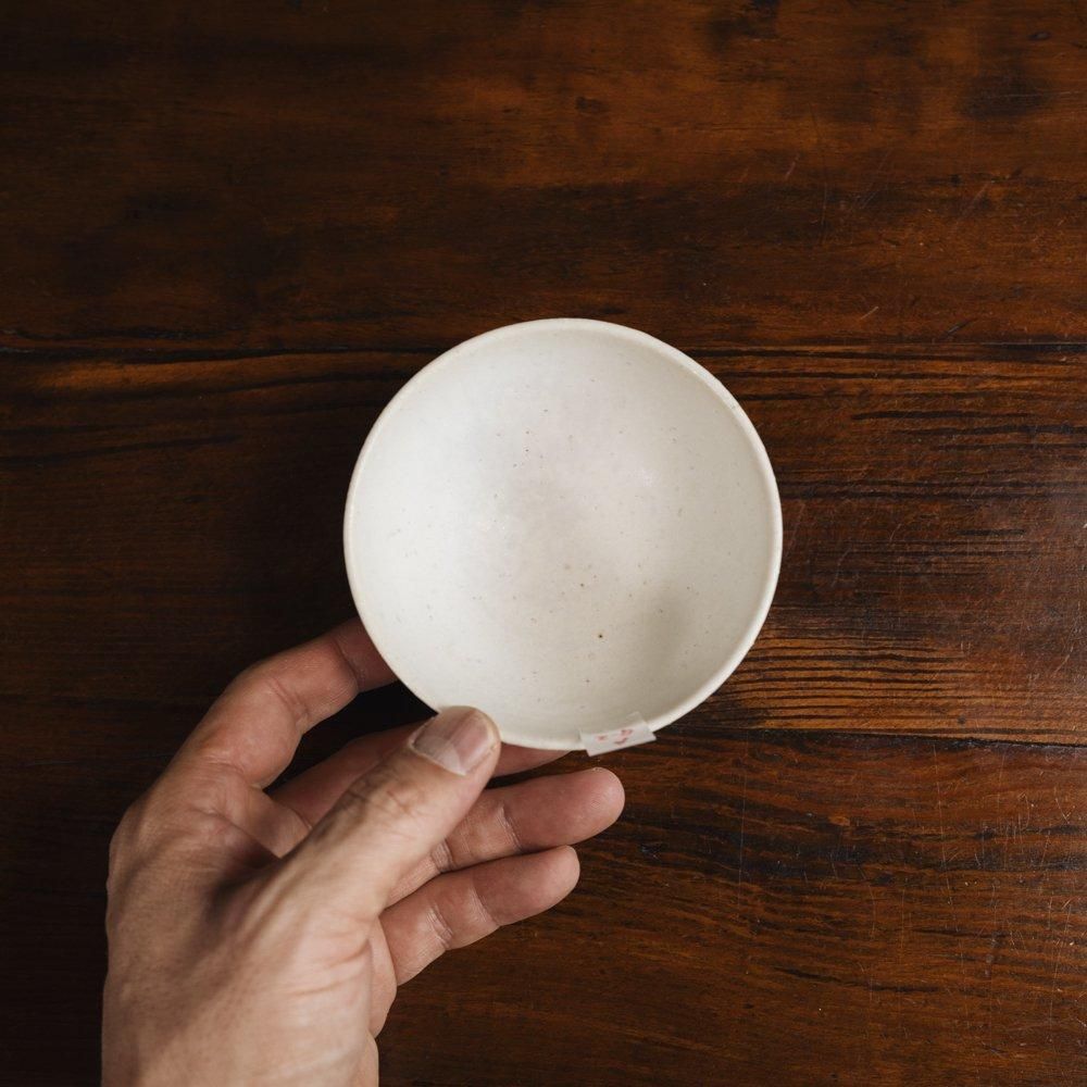 （2024年12月）【1点もの】acnepotterystudio　茶碗（白土）　A9-2