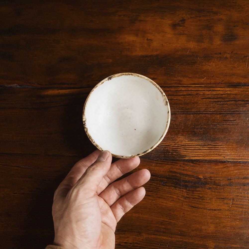 （2024年12月）【1点もの】acnepotterystudio　茶碗（白土）　A9-3