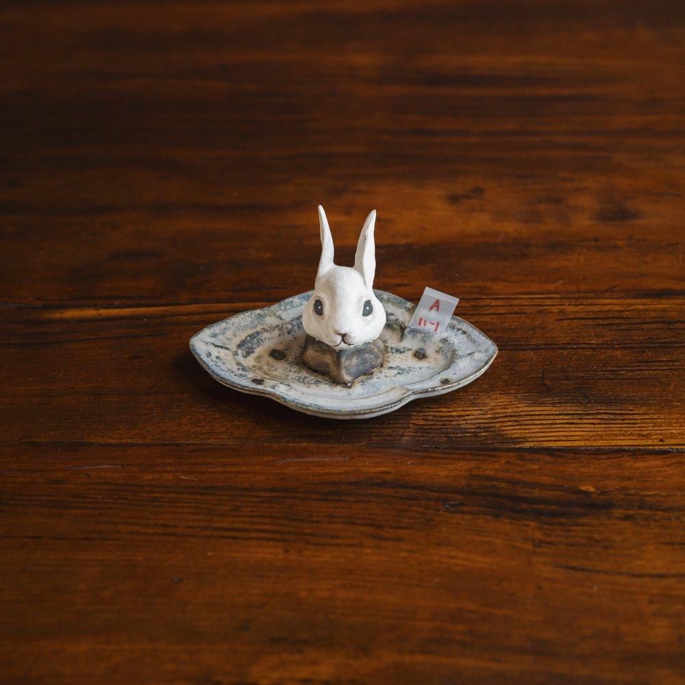 （2024年12月）【1点もの】acnepotterystudio　アクセサリープレート（小）　A11-1