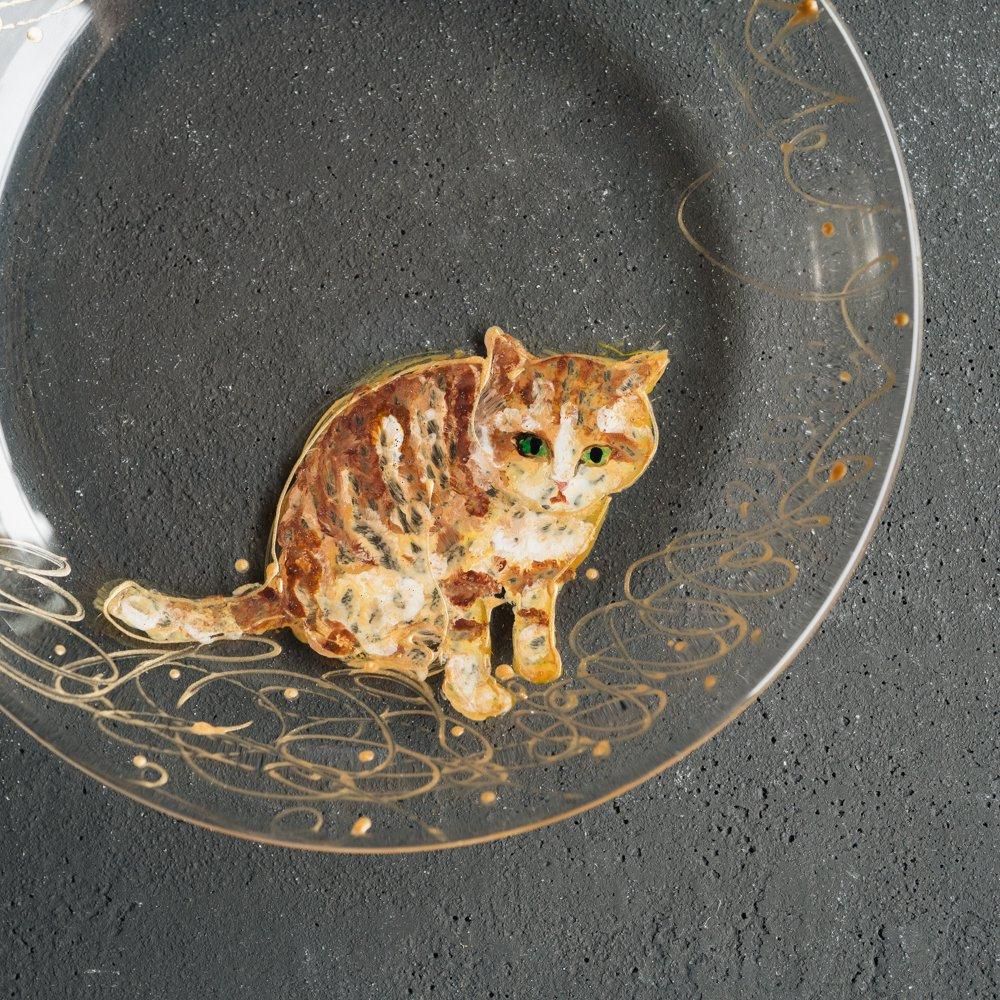 (2025年1月) 【1点もの】クロミヤアイ　猫のガラス皿　ク8-1