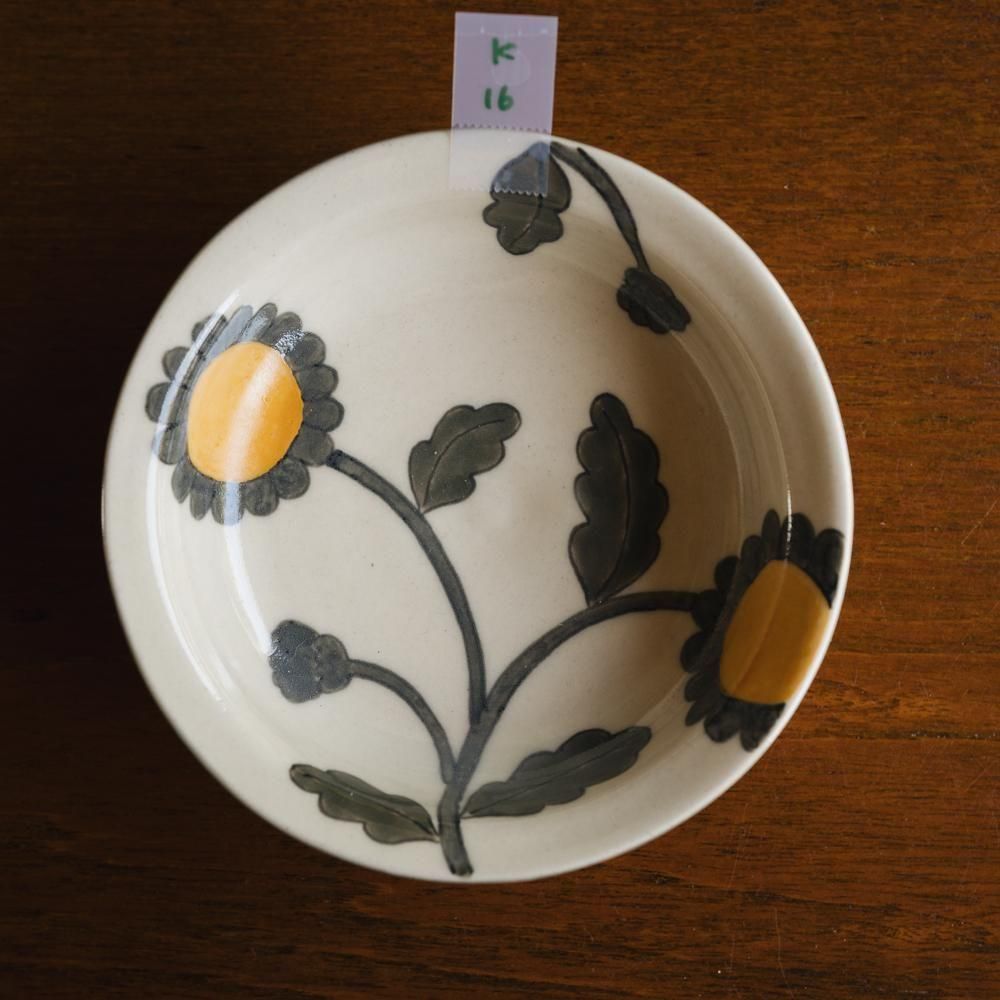 （2025年4月）香代　色染付野菊小皿　K16