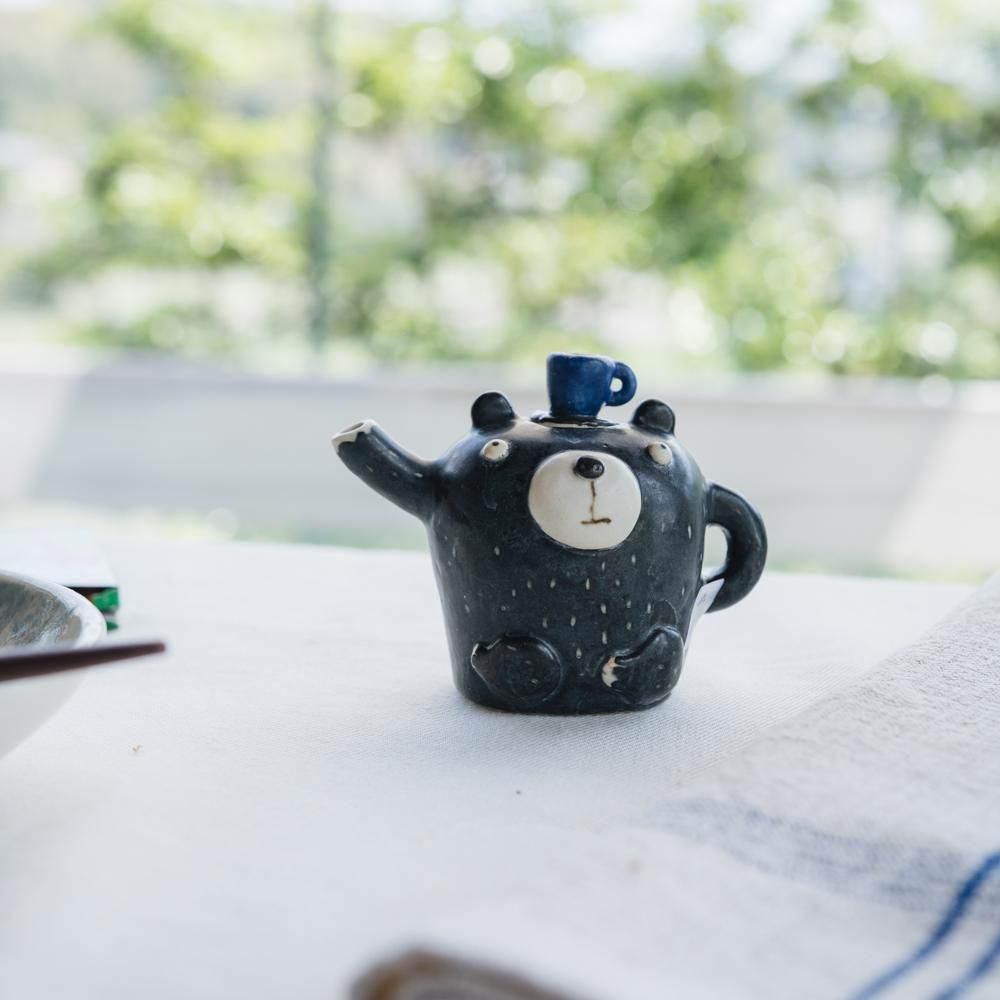 (2025年4月イロドリWEB個展)【1点もの】 古澤彩    クマの注器　ふ28