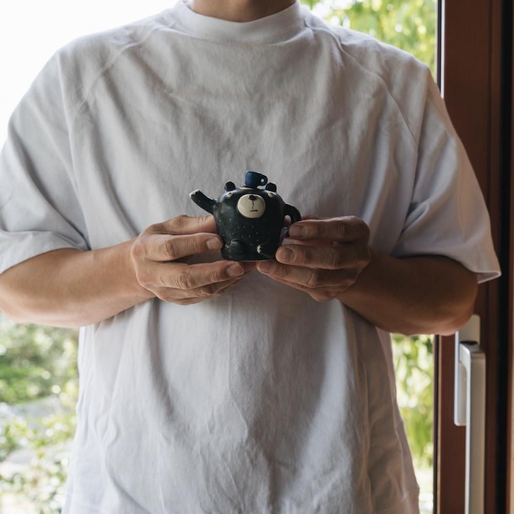 (2025年4月イロドリWEB個展)【1点もの】 古澤彩    クマの注器　ふ28