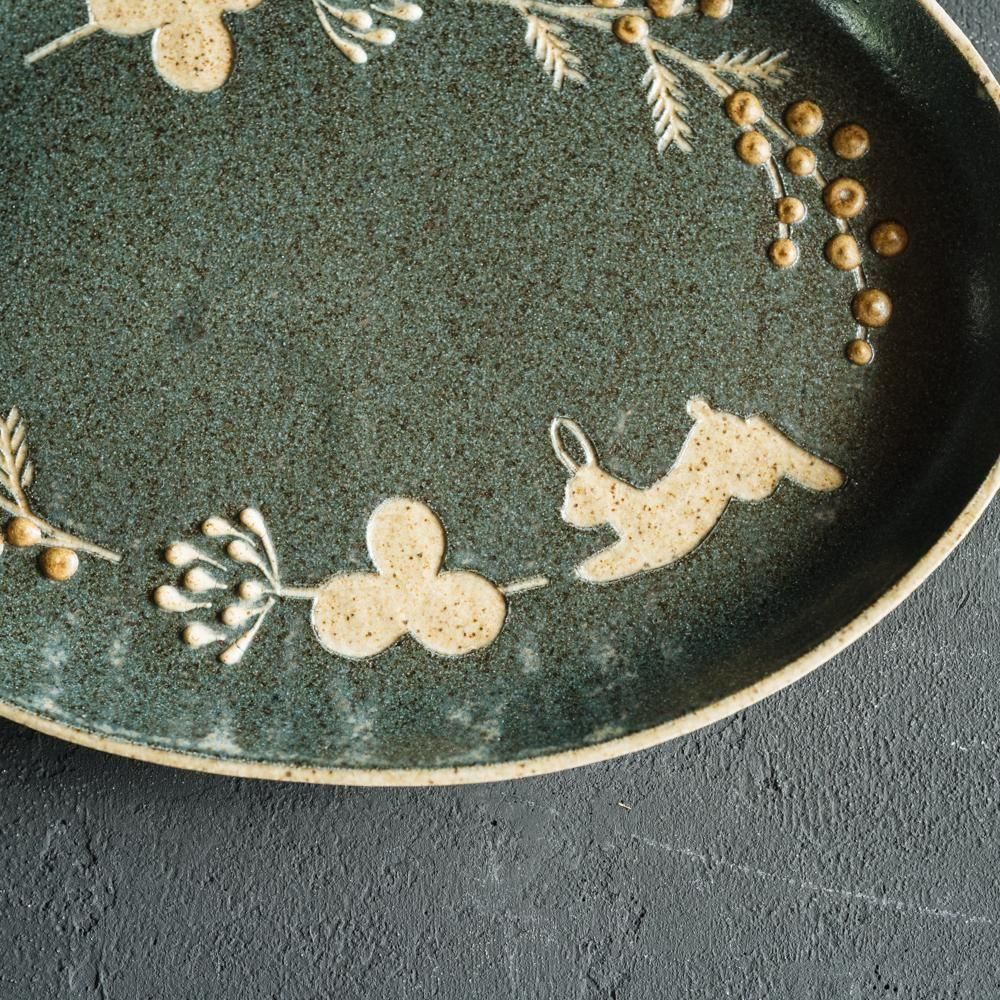 ※数量制限あり（2025年4月web個展）   苔色工房　オーバルプレート　ミモザウサギ／ネイビー　こ13