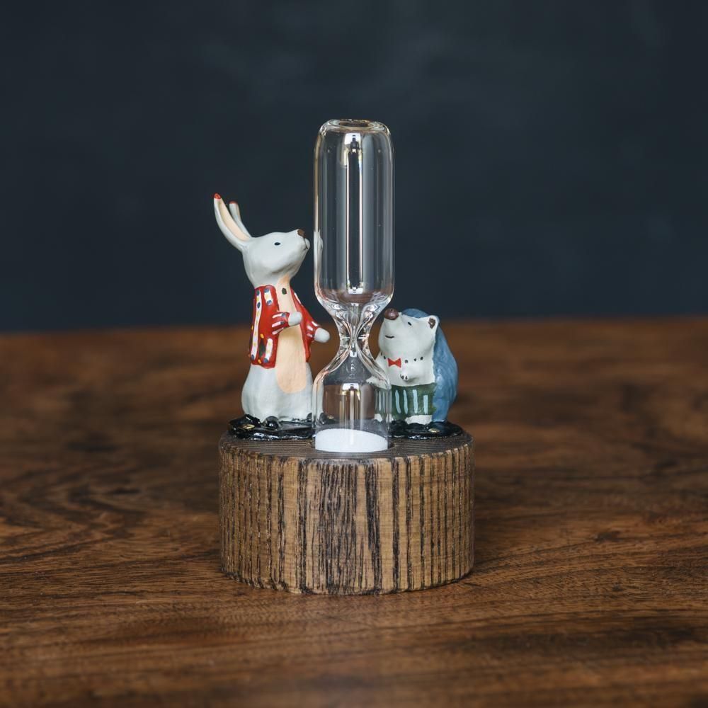 (予約受付) atelier coin うさぎとハリネズミの砂時計 　15<img class='new_mark_img2' src='https://img.shop-pro.jp/img/new/icons1.gif' style='border:none;display:inline;margin:0px;padding:0px;width:auto;' />
