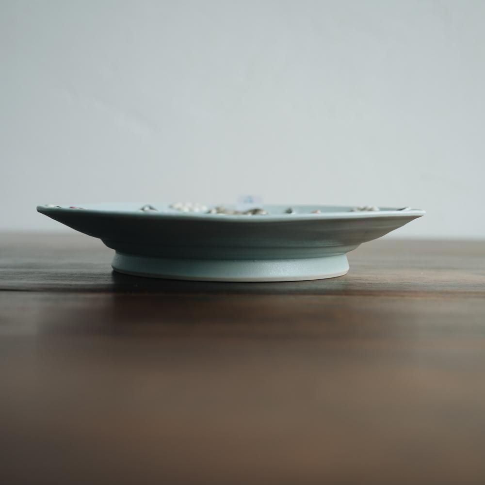 佐々木忍　音楽隊おさんぽプレートM 22cm 作家さんの器と暮らしにまつわる道具のお店｜イロドリ