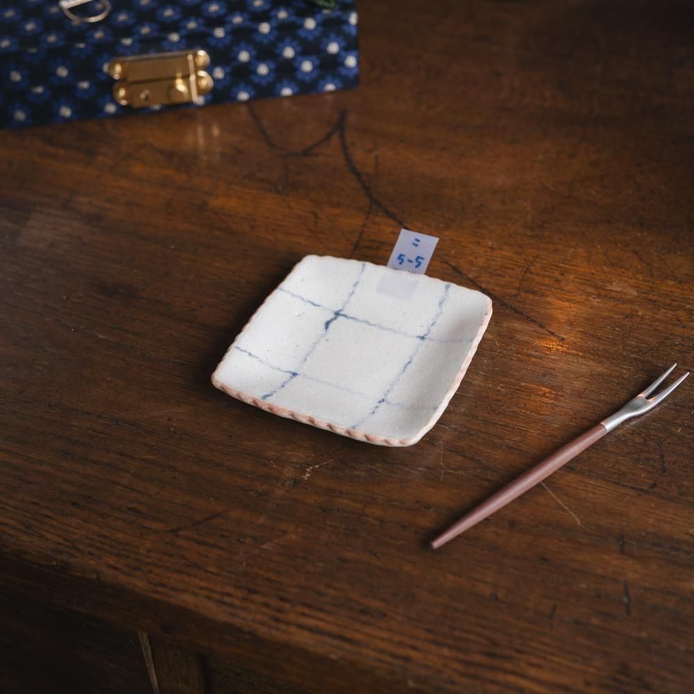 (2025年7月) 【1点もの】小渕祥子 小皿　こ5-5