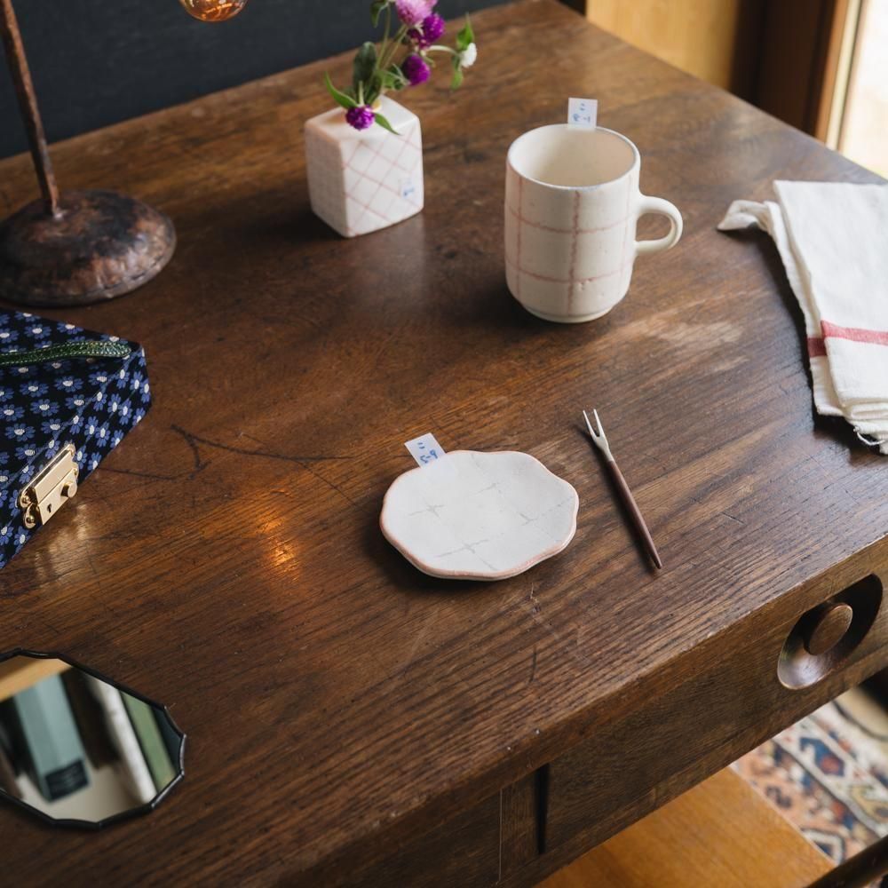 (2025年7月) 【1点もの】小渕祥子 小皿　こ5-9