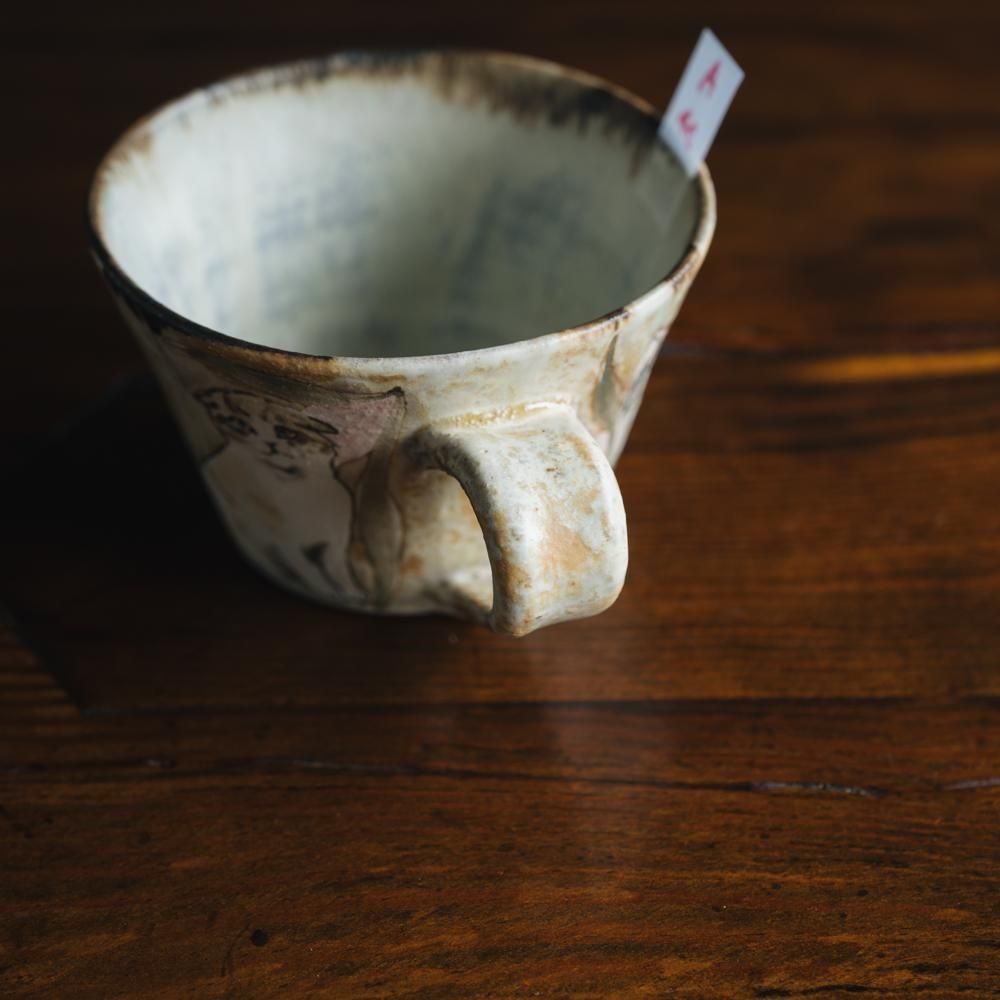 （2025年7月）【1点もの】acnepotterystudio　動物がたくさんのマグカップ　A4c<img class='new_mark_img2' src='https://img.shop-pro.jp/img/new/icons1.gif' style='border:none;display:inline;margin:0px;padding:0px;width:auto;' />