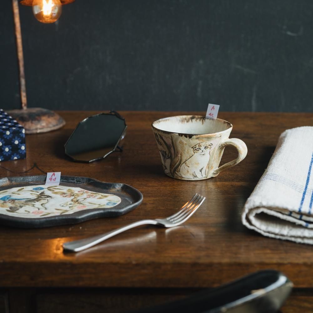 （2025年7月）【1点もの】acnepotterystudio　動物がたくさんのマグカップ　A4c<img class='new_mark_img2' src='https://img.shop-pro.jp/img/new/icons1.gif' style='border:none;display:inline;margin:0px;padding:0px;width:auto;' />