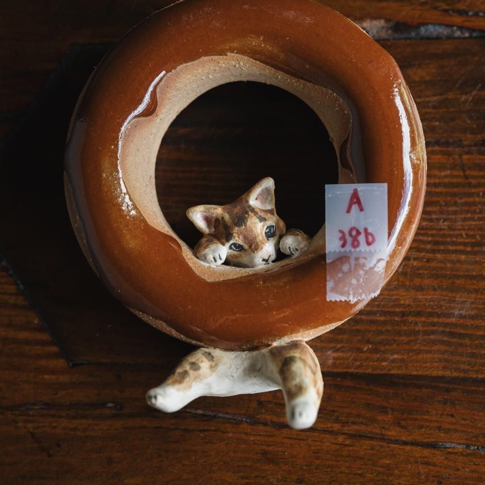 （2025年7月）acnepotterystudio　ねこドーナツ　A38b<img class='new_mark_img2' src='https://img.shop-pro.jp/img/new/icons1.gif' style='border:none;display:inline;margin:0px;padding:0px;width:auto;' />