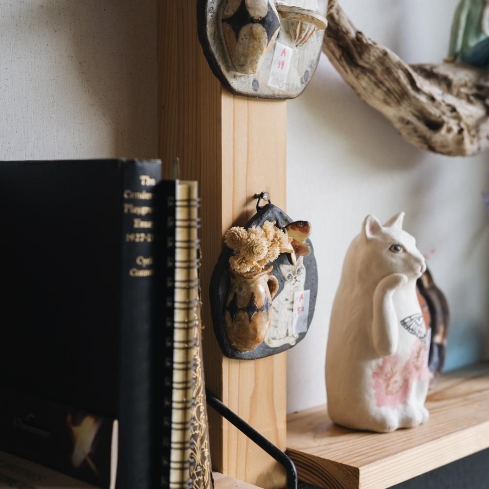 （2025年7月）【1点もの】acnepotterystudio　壁掛けねこの一輪挿し　A52<img class='new_mark_img2' src='https://img.shop-pro.jp/img/new/icons1.gif' style='border:none;display:inline;margin:0px;padding:0px;width:auto;' />