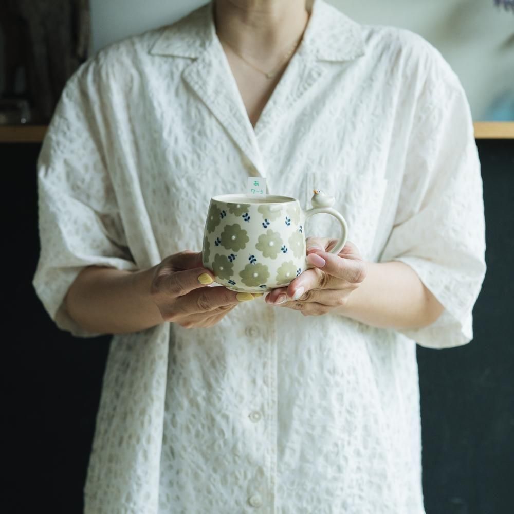 <img class='new_mark_img1' src='https://img.shop-pro.jp/img/new/icons1.gif' style='border:none;display:inline;margin:0px;padding:0px;width:auto;' />（2025年7月）荒井彩乃【1点もの】アヒルのマグカップ　あ7-3