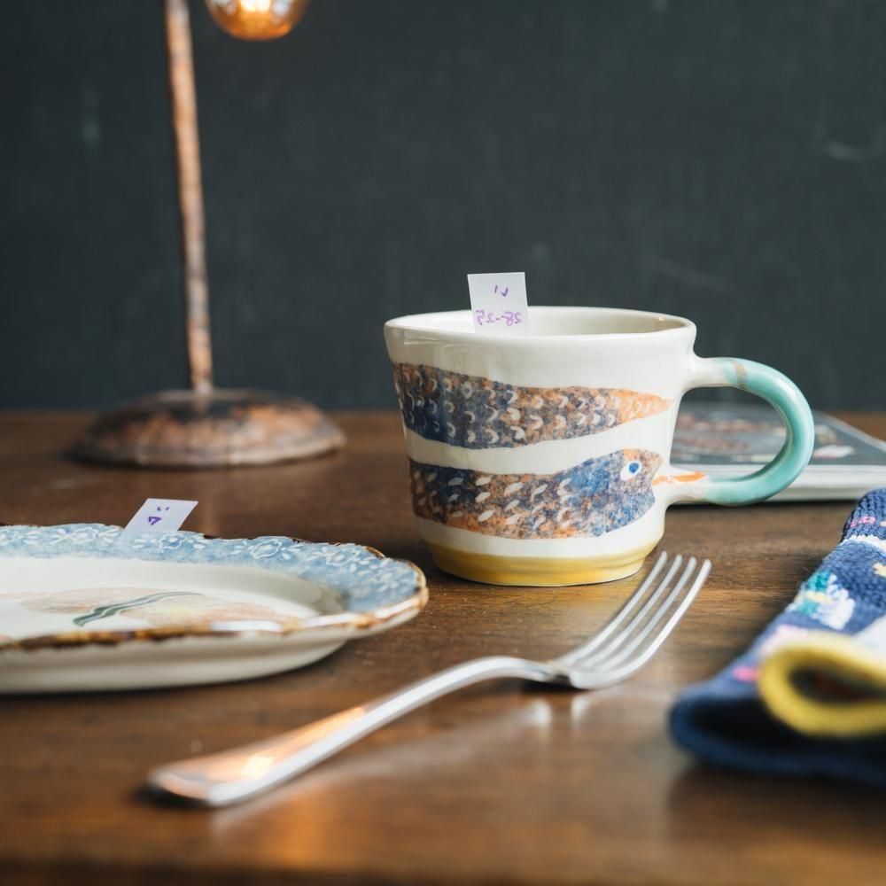 （2025年7月）【1点もの】岩佐悠子　ひらがな高台マグ　い28-25